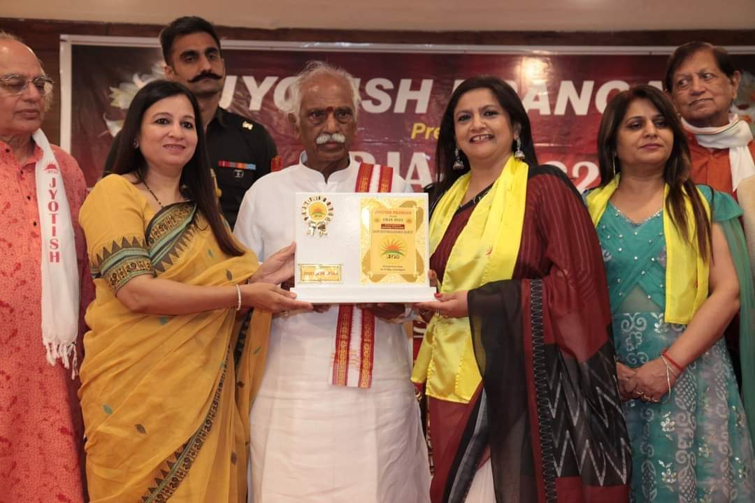 Award 10